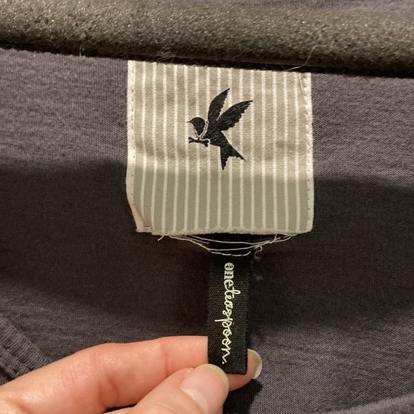 OneTeaspoon Long Sleeve Chain Top Asymmetrical Hem Size 10 Grey Rare - Picture 14 of 16